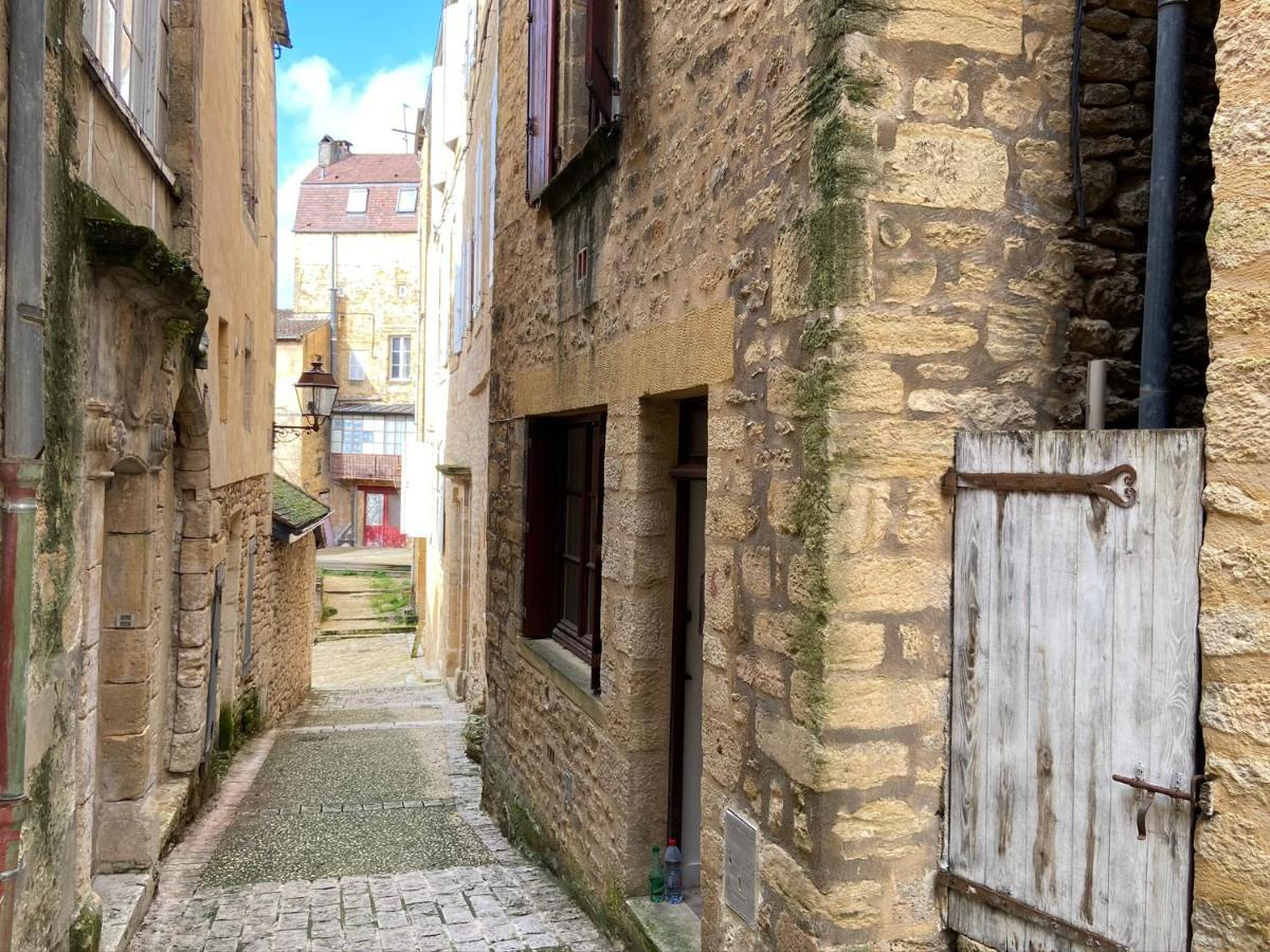 Le Repaire - Lescapade-Medievale Sarlat Екстериор снимка